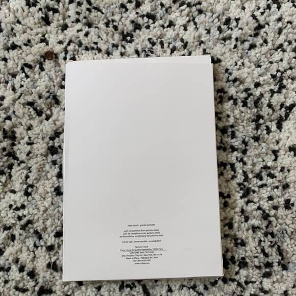 Chloe Makeup Bag - Picture 4 of 4